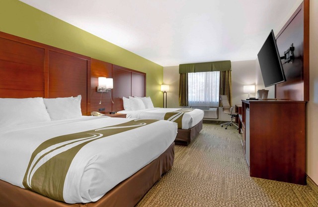 Quality Inn & Suites Stoughton - Madison South
