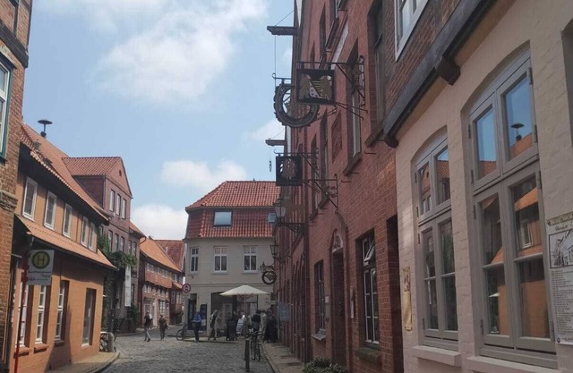 Quarto Aconchegante em um Charmoso Bairro Histórico, com Bela Vista do Rio Elbe