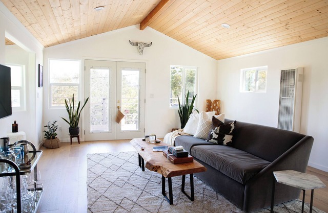 Quiet and Cozy Cambria Retreat