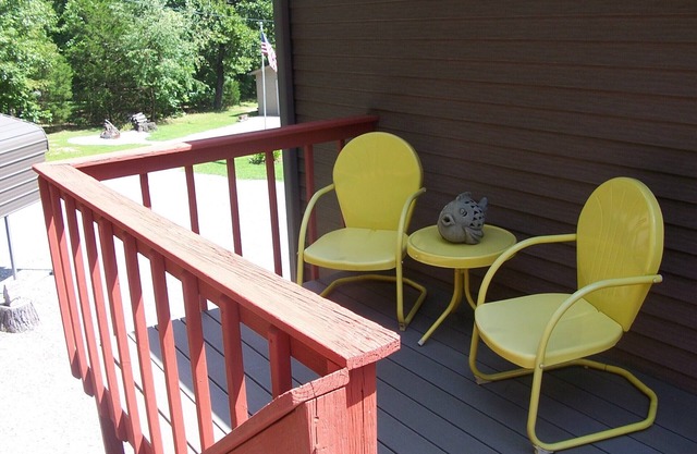 Quiet Loft Apartment 1 Mile from Kentucky Lake. A great fisherman's retreat.