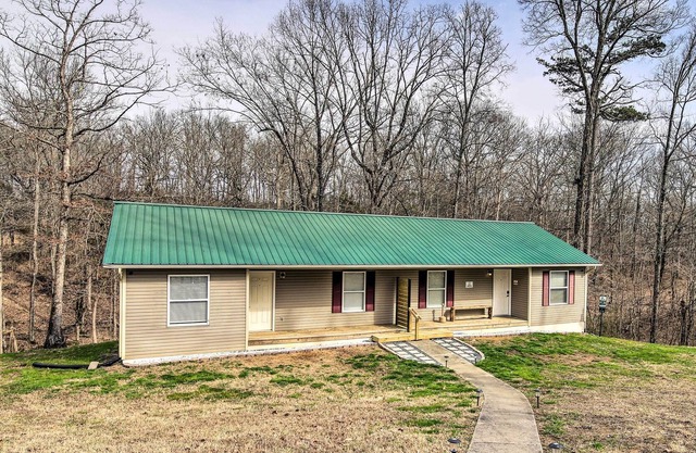 Quiet Morristown Hideaway w/ Deck & Fire Pit!