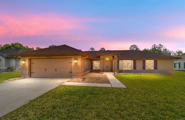 Quiet, peaceful neighborhood. Newly renovated home no Pet fees!