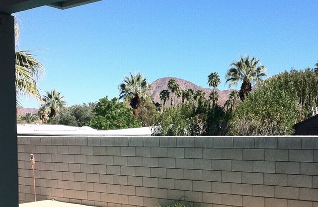 Quiet Private Pool Home Walk To Living Desert Year Round Neighbors