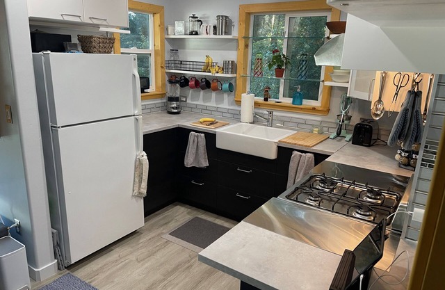 Quiet Retreat Nestled in the Redwood Forests