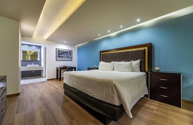 Quinta Dorada Hotel and Suites