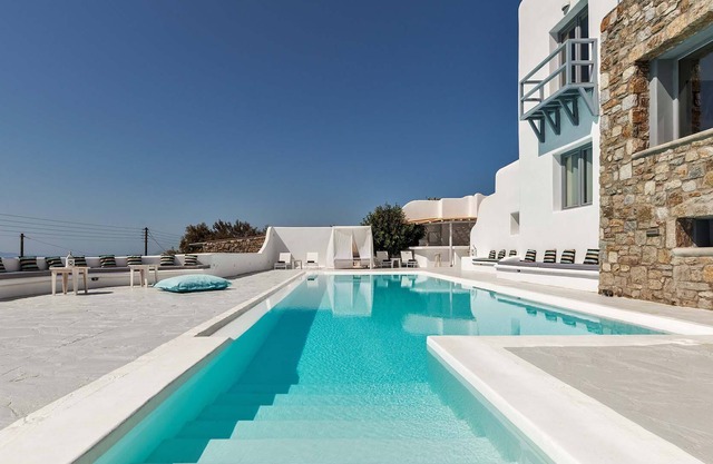 R 1417 Ivory Retreat BlueVillas Mykonos