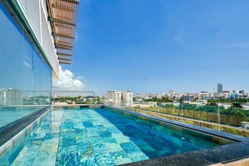 ®2BR{The~City~Center}@DTown PoolGym NearCecilip