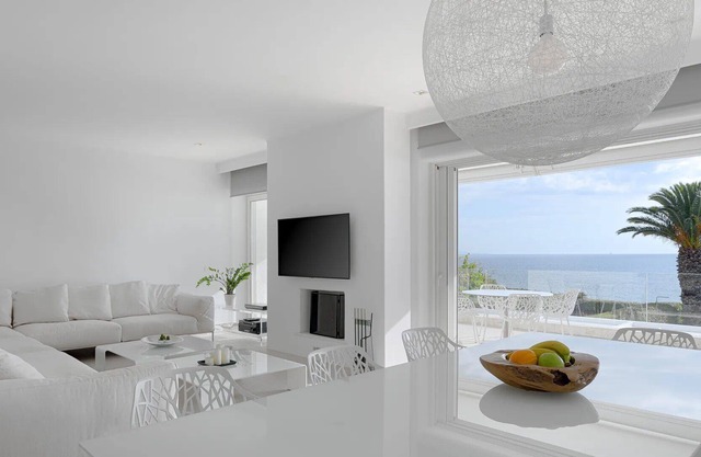 R 3392 Villa Hideo With Air Conditioning ,Coffee Facilities & Veranda.