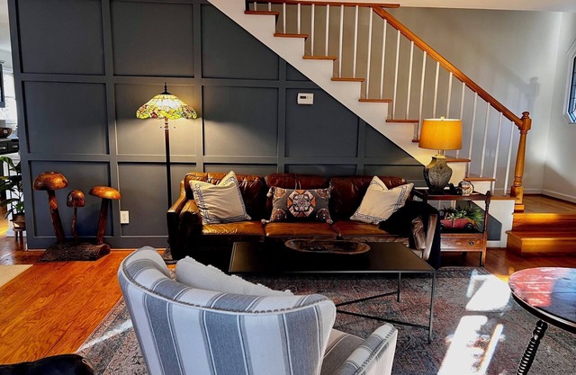 "Rabbits Run" Mountain Creek Retreat In Mentone- Sleeps 9- Hot Tub