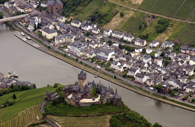 Radiant villa, near river Moselle