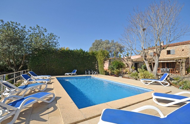 Rafal baix - idyllic country house with private pool