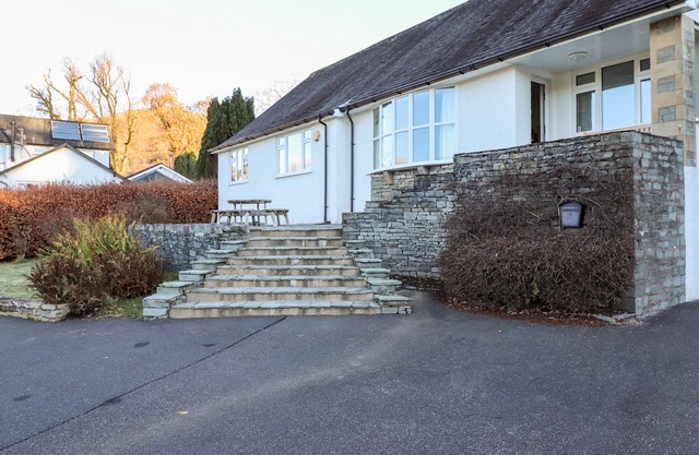 RAINBOW END, pet friendly, with a garden in Grasmere