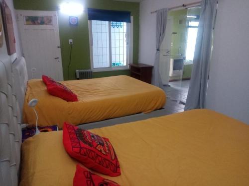 RAIZ DEL CIELO, entre 2 jardines de ensueño