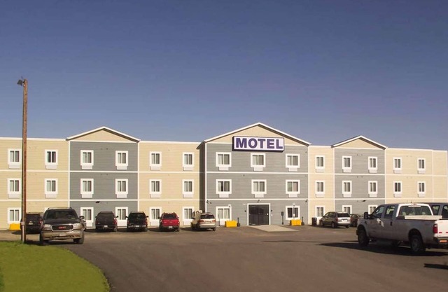 Ramada by Wyndham Williston