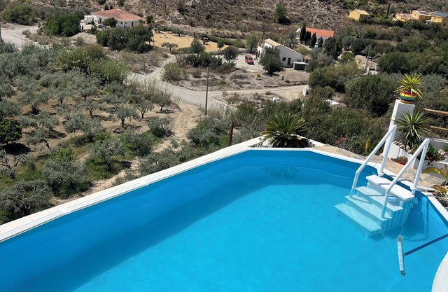 Rambla Retreats apartment Verde with a shared pool & hot tub in Rambla de Oria