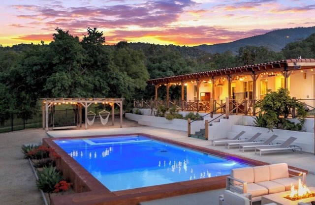 Ranch Retreat Getaway with Pool, Hot Tub & entire ranch to explore!