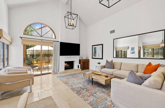 Rare Find - El Paseo Shopping District! EV Charging Station! Pickleball!