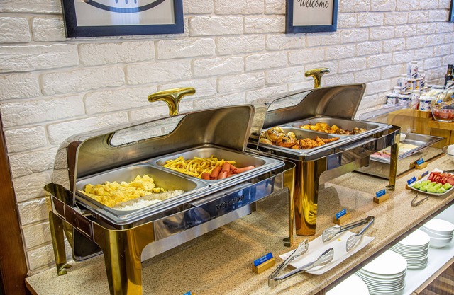 Rayan Hotel