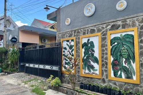 Raysha Luxury Guest House Mitra RedDoorz