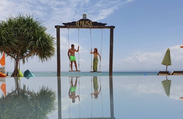 Reasonable Deluxe with Snorkeling in Lembonga