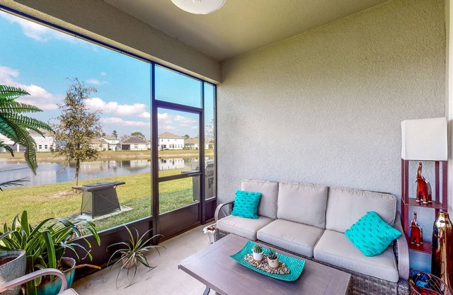 Recently Updated Pond-Front - Scenic Patio - Grill