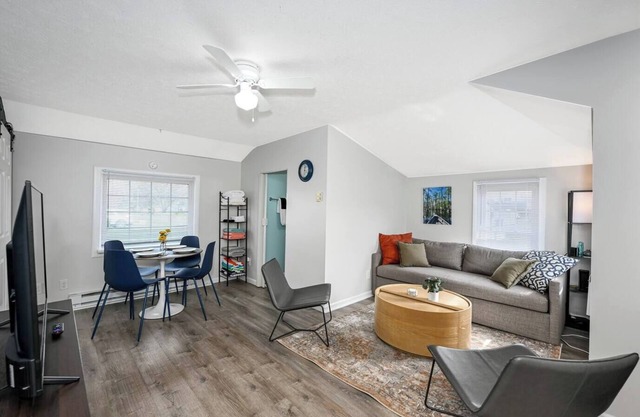 Recharge & Reconnect: Your cozy Vermilion nest