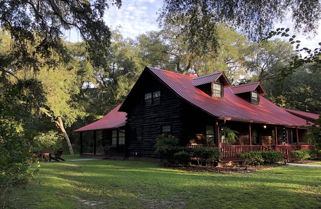Red Bird Cabin-Peace & Quiet Near the Suwannee River