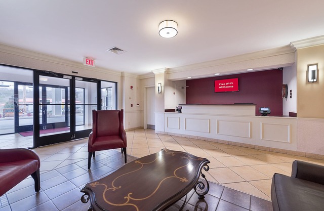 Red Roof Inn Etowah - Athens, TN