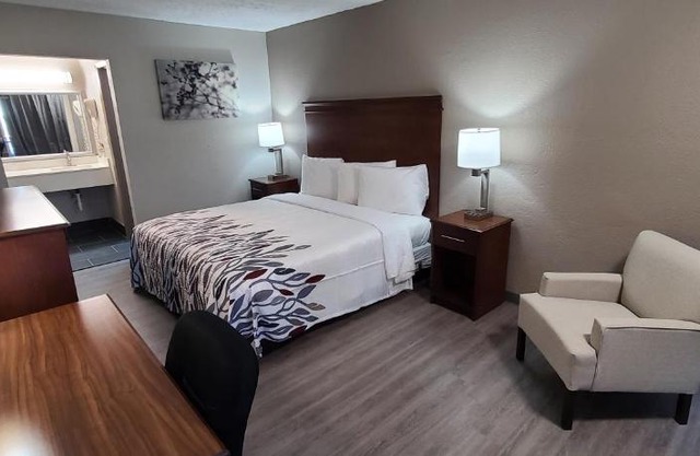 Red Roof Inn LaGrange