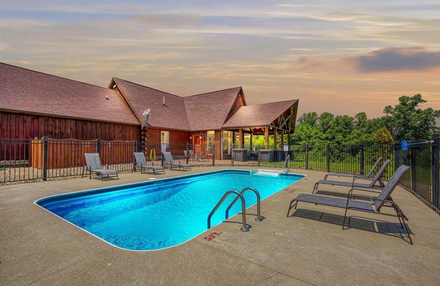 Reduced 50% remaining dates in January and February 2025! 8 br, 4 ba lodge!