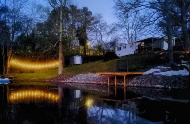 Reel Simple Retreat Smith Lake : 5 min to I-65