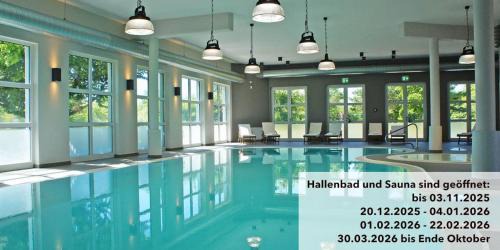 Reetdachhäuser am Bakenberg