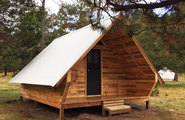 Refugio en el bosque Parque La Pirámide