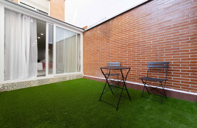 Regency VIII - Ferga Suites