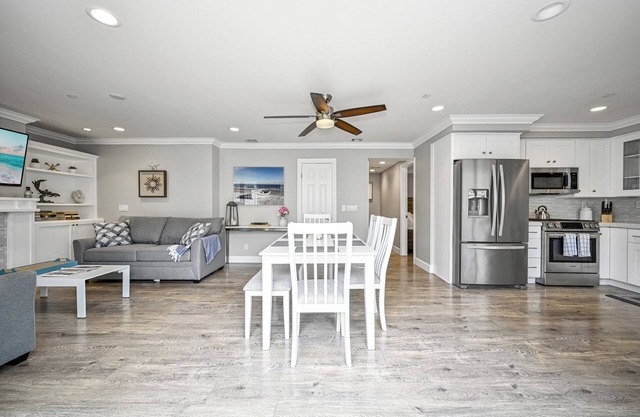 Relax at this Remodeled Newport Beach Retreat