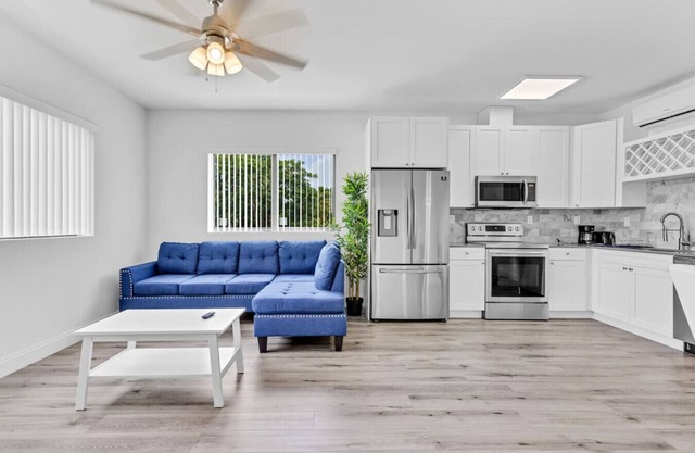 Relax in Style – Spacious, Clean & Fully Stocked