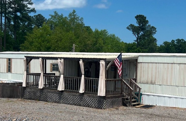 Relax, Recharge, and Explore Kentucky Lake!