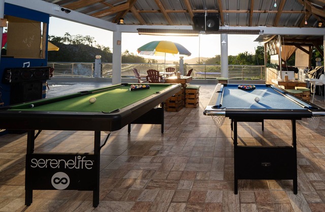 RELAXATION PARADISE: TERRACE/JACUZZI/COCKTAILS/BBQ.