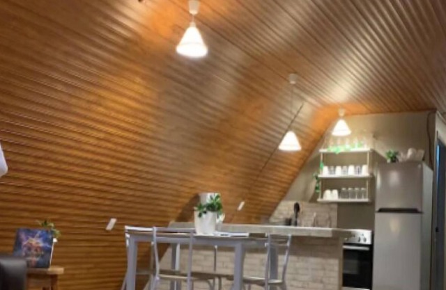 Relaxing 3-bedroom A-Frame nook with free parking