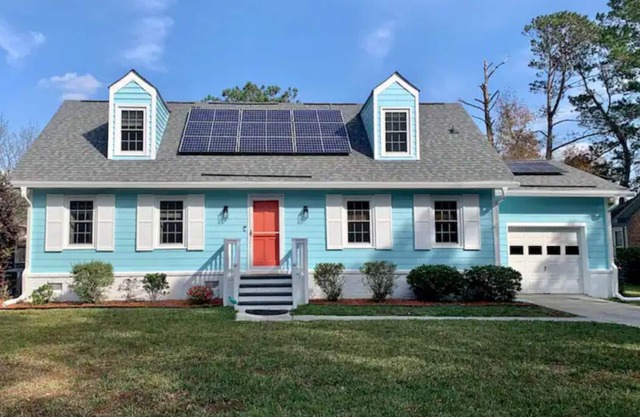 Relaxing, boho home, central to many attractions