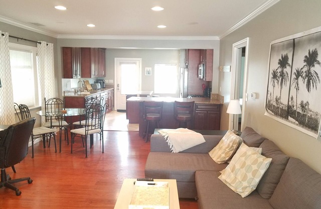 Relaxing Elegant Beach House Furnished Kitchen Fully Equipped 2bed 2bath