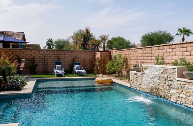 Relaxing Family Desert Getaway