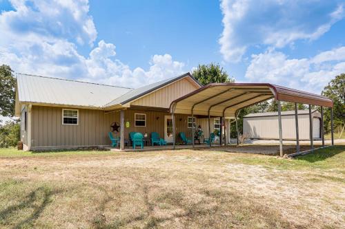 Relaxing Outdoor Spaces Quiet Wooded Gem in Hardy