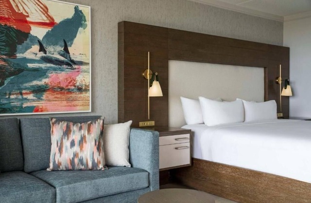 Relaxing Retreat! Garden View Unit w/Balcony! Pools & Spa, Kids Club, Sports Ct