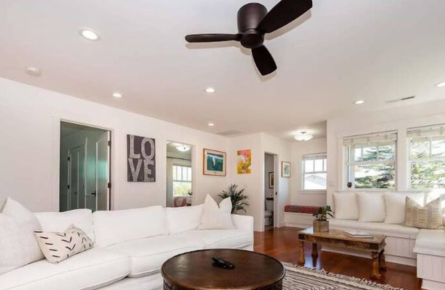 Relaxing West Cliff Escape with Hot Tub!