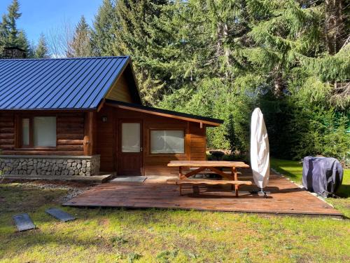 Remanso del Bosque - Amancay Cabin, Manzano Bay