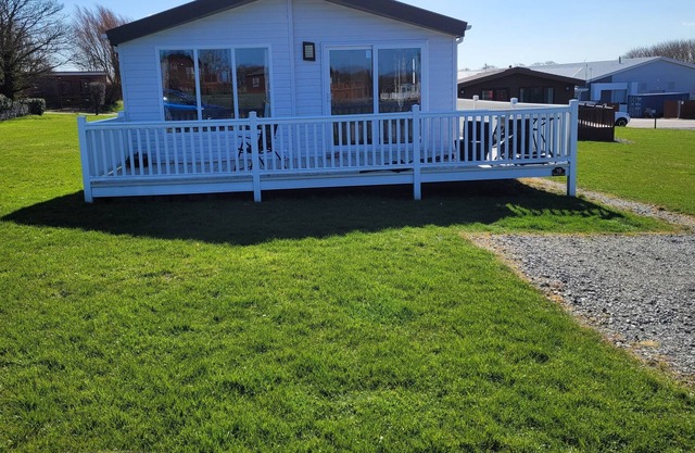 Remarkable 3-Bed House in Hull