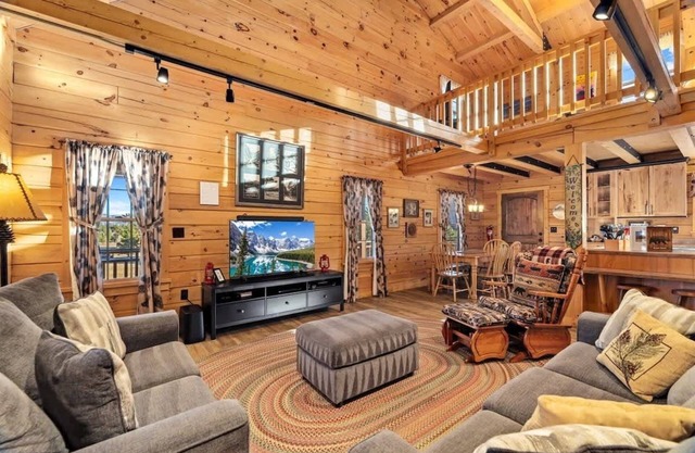 Remmert`s Log Haven - Tranquil Mountain Getaway