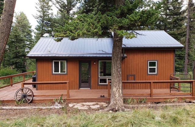 Remote cabin on 40 acres with wildlife and no distractions.