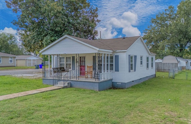 ReNew At JW's & bring your Dog too!